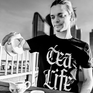 Tea Life T-shirt - Tea Strut